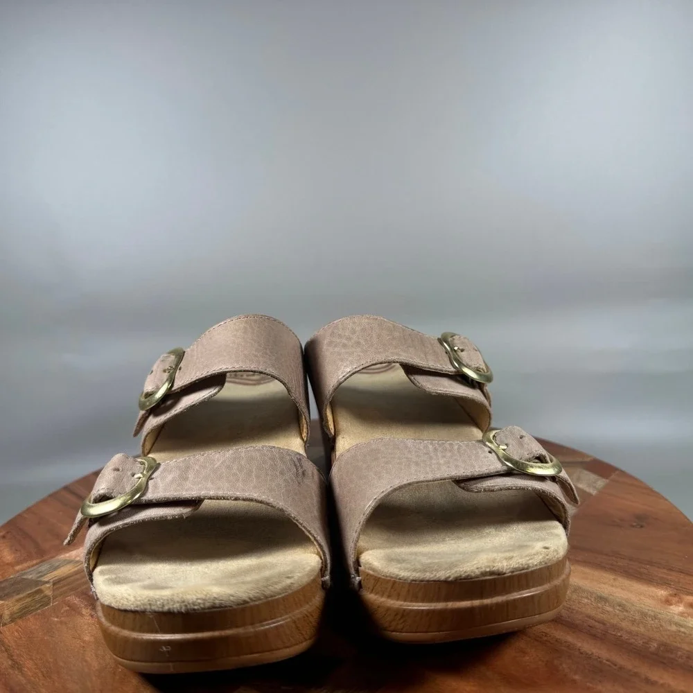 Dansko Womens Taupe Leather Platform Clog Sandals Size 40 EU 9.5-10